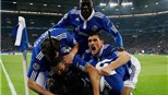 Vấn đề khác của Schalke: Mê công, quên thủ